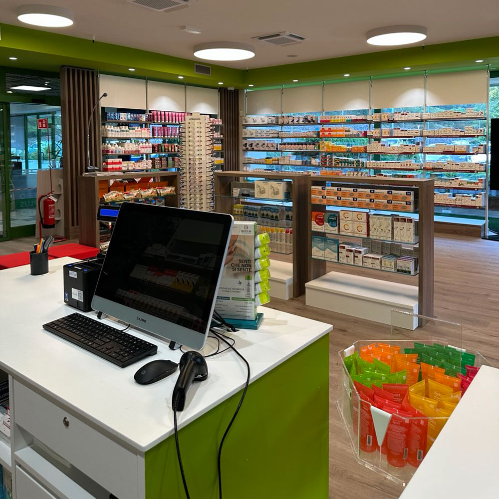 photo-5927064193310247830-y